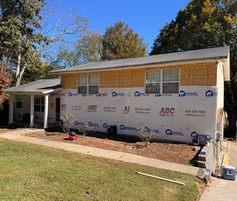 Home exterior before work begins